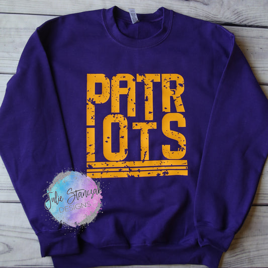 Rivet Patriots Distressed Crewneck RTS