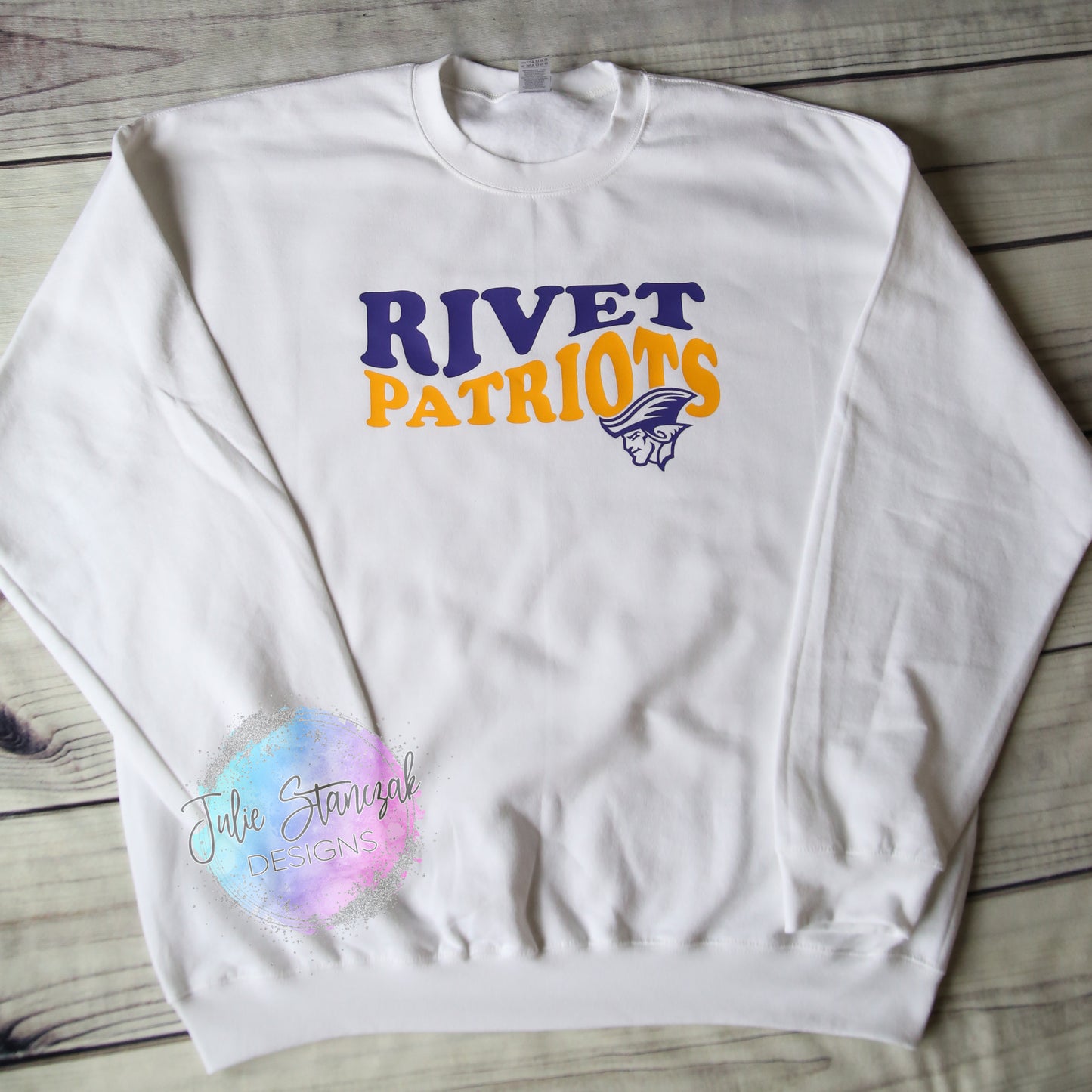 Rivet Patriots Retro Wavy